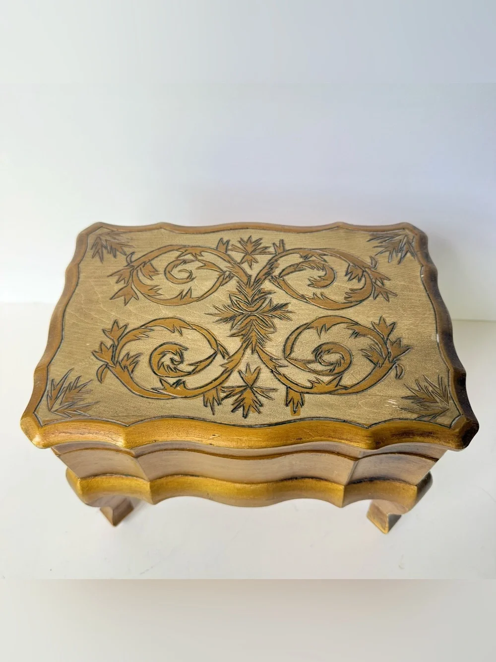 Vintage Italian Florentine Gilt Gold Wooden Hinged Chest Musical Jewelry Box